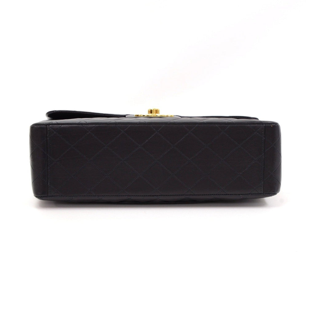 13" Maxi Quilted Lambskin Leather Shoulder Bag