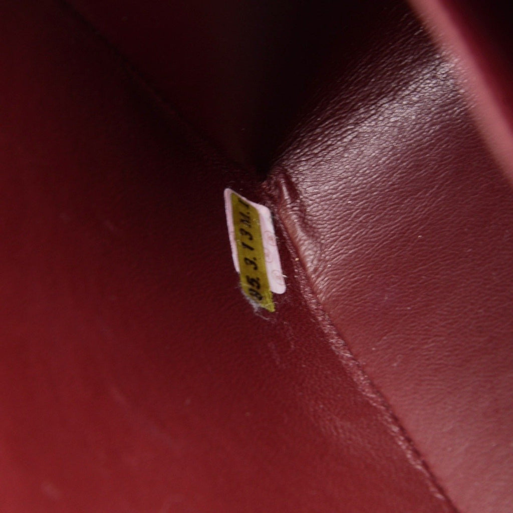 13" Maxi Quilted Lambskin Leather Shoulder Bag